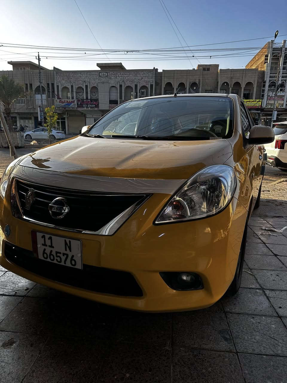 تحيه طيبه الاخوه الأعزاء نيسان صني ٢٠١٤ صفره رقم بغداد الجديد ابسمي سنويه وهزه جديده السياره نضيفه جدا ماشيه ١١٥ اللف كيلو ما مشتغله تكسي بيها تعمير بل شاصي الأمامي الأيمن اثر حادث بطرف البنيد والحاملغ كير محرك جدد كلش مكانها البياع او العامريه سعرها ٨٨ ورقه قفل اخوان 
***********
