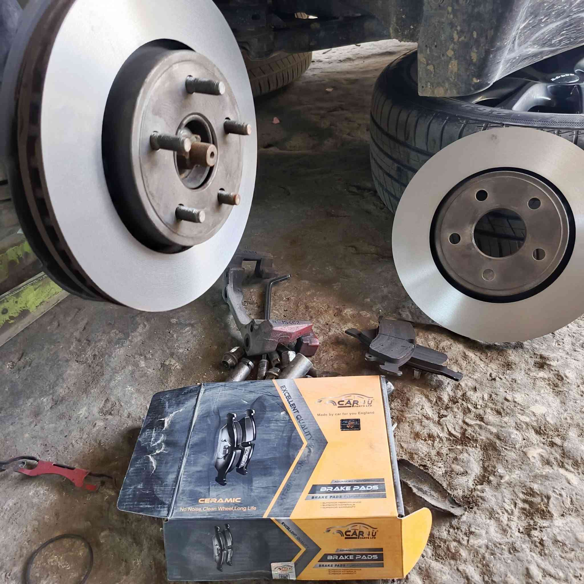 🚗🔧 كراج الأخوين لتصليح وحدادة السيارات – خبرة سنين بخدمة كل أنواع السيارات:
ياباني 🇯🇵 – صيني 🇨🇳 – كوري 🇰🇷 – ألماني 🇩🇪

✨ شغلنا مو بس تصليح… شغلنا ضمان وثقة، كل عمل عليه كفالة رسمية حتى ترتاح وتعرف إن سيارتك بأيد أمينة.

🔹 حدادة وتصليح شامل من أصغر الأعطال لأكبر المشاكل
🔹 دقة بالعمل وسرعة بالإنجاز
🔹 أسعار مناسبة وخدمة ترضي الزبون

📍 العنوان: كربلاء – حي صناعي، بلوك الأول
📞 للتواصل: ***********
