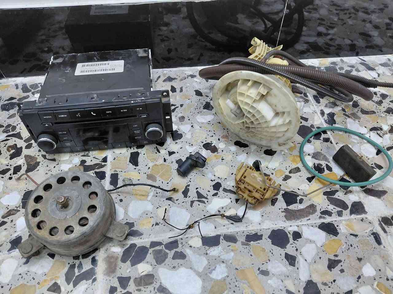 للبيع غراض جارجر موديل ١٠ شرط الفحص مكاني بغداد الشعب***********
