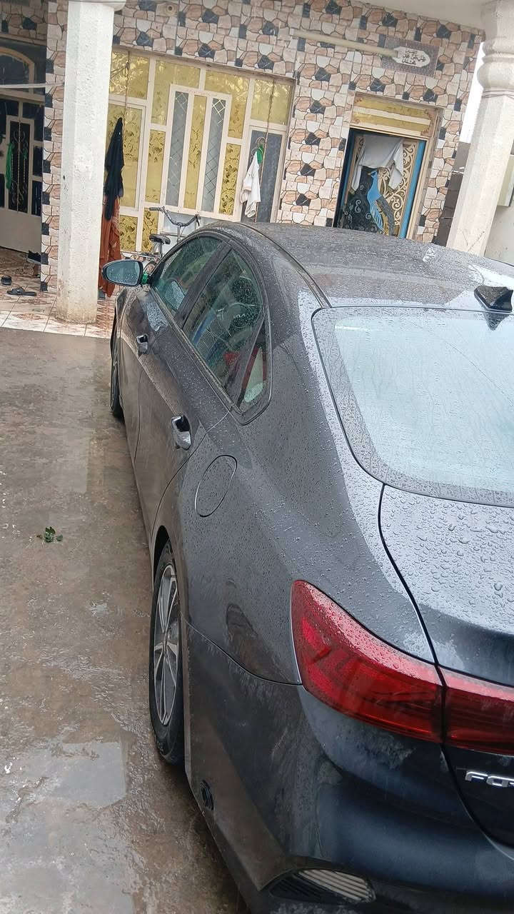 السلام عليكم فورتي 2023فول موصفات ماعده البصمه كير اي تي  مكينه خير من الله تبريد تدفئه تخم تاير محور غاز تحوير أربيل باسمي سنويه 28حادثه جاملغ وشبرين من البنيد والاستفسار عل هاذه الرقم ***********
***********
