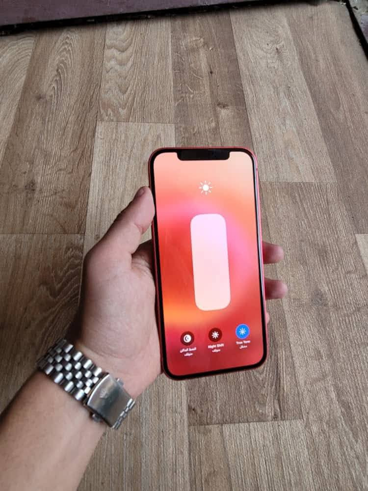 أيفون 12 للبيع ... السعر 175ألف قفل
ذاكره 64 گيگه بطاريه 87 %
شغال كامل بس بصمه وجه ما ياخذ 
شراي اتصل على الرقم او واتس اب 

***********
