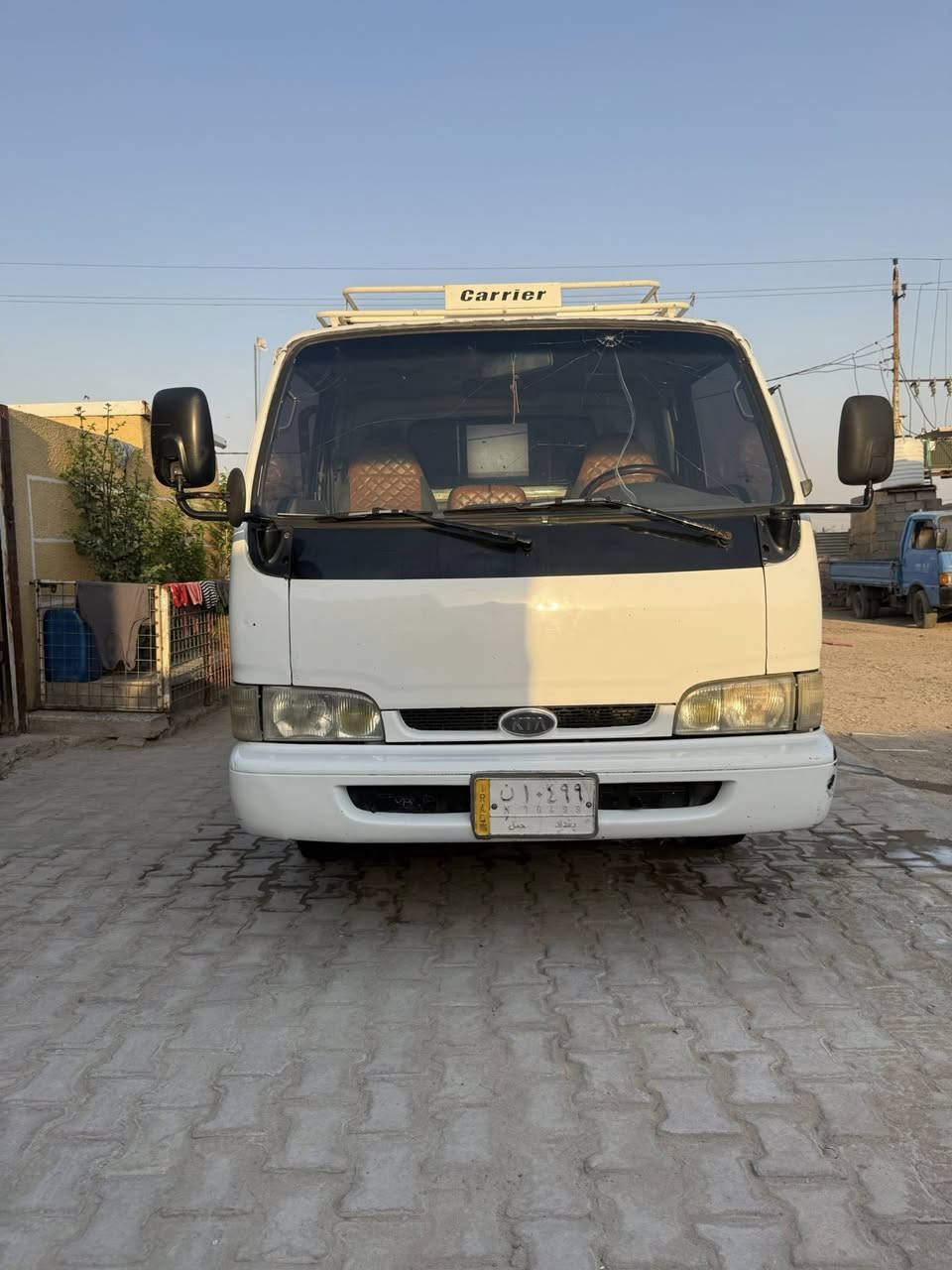 السلام عليكم كيا فنتيره للبيع سياره مكفول الشاصي سياره خير من الله السعر ١٦٢ وبيها مجال بسيط رقم ***********
