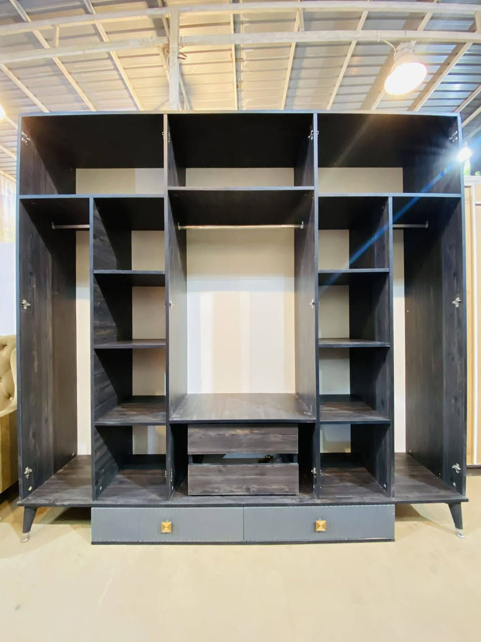 غرفة نوم تركي مستعمل 
تتكون من 👈 8 👈 قطع
نضافة 90/95%💯🥰
السعر 👈بس 625👈الف 
مع نقل وشد داخل بغداد مجاني محافظات بكروه سكرين للغرفه والحجز خاص @إشارة


**إذا كنت صاحب هذا الإعلان وتريد حذفه لأي سبب، رجاءا أرسل رسالة إلى الدعم الفني**