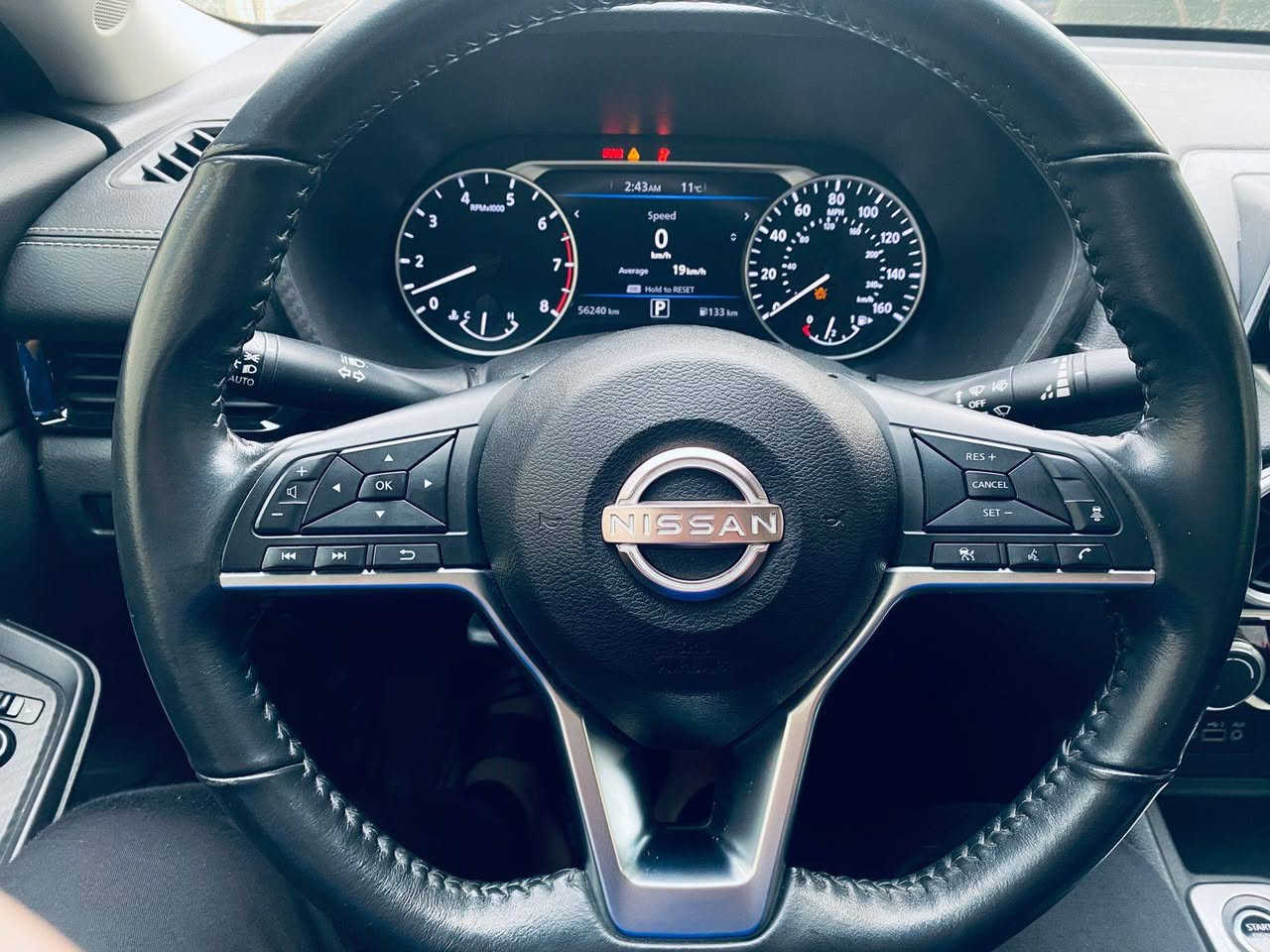 السلام عليكم
نيسان سنترا 2023.للبيع فقط 
السيارة فئة SV السيار فوول ماعدا فتحة السقف
ضرر السيارة قطعتين 
مكان السيارة موصل 
للاستفسار 
***********
***********
