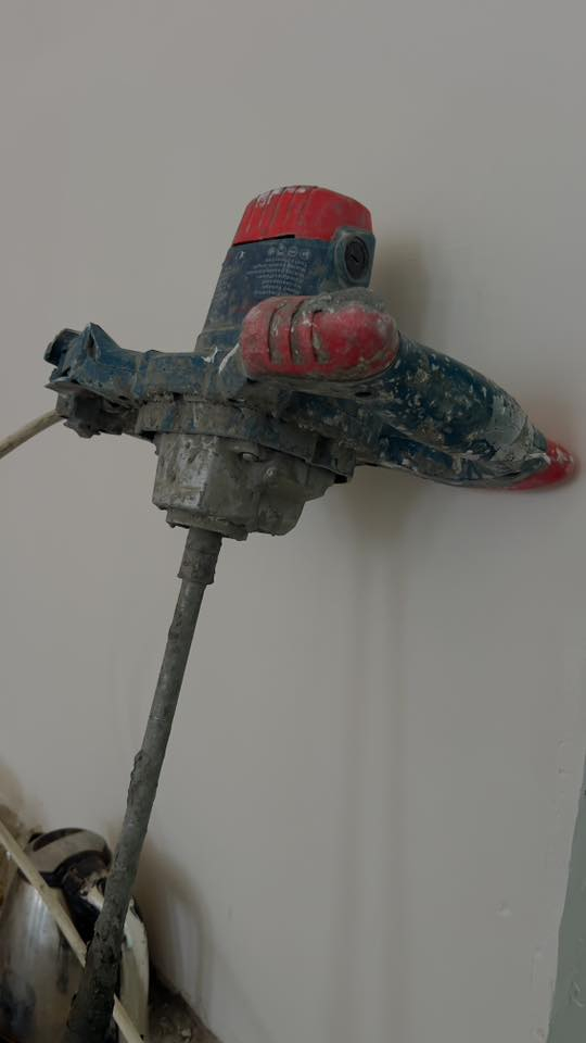 دريل خبط + قاطعة سيراميك قياس  130 . للتواصل  اتصل ***********
