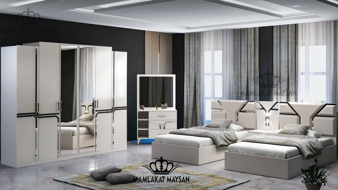 غرفة نوم  ابواب 5 قطع شبابية  معمل اصلي درجة اولى 📢
نفس الصورة بالضبط 💯
سكك ثلاث مراحل
نرماده هايدروليك
قياس الكنتور 220سم✅
سرير عدد2 قياس90*200✅
كومدي عدد1..قياس 45سم✅
ميز تواليت... قياس 80سم✅
متوفرة بالوان وموديلات مختلفه

السعر  610 الف 
 
توصيل بغداد مجانا 
اطراف 20 الف 
محافظات 75 الف


**إذا كنت صاحب هذا الإعلان وتريد حذفه لأي سبب، رجاءا أرسل رسالة إلى الدعم الفني**