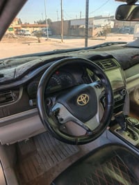 كامري 2014 أدوات كصتها بس قماره السعر 55 وبيها مجال الرقم 07816127222 ...