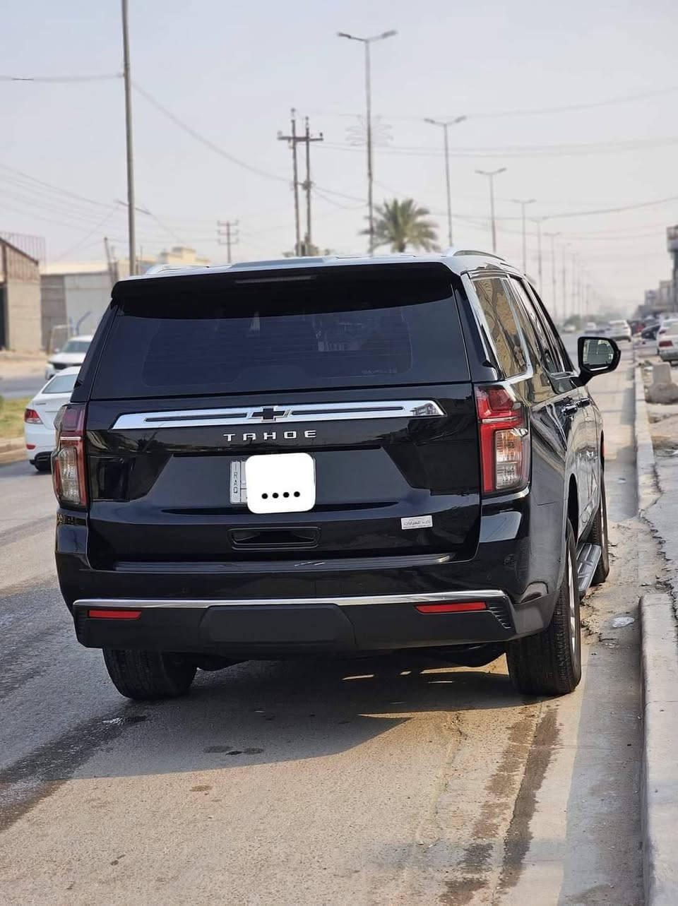 السلام عليكم 
تاهو موديل 2023
للبيع اومراوس 
سياره خليجي وكاله المنصور 
بدون حادث سونار موجود جديد
رقم بغداد اسمي
فئه LS
وباقي مواصفات تاهو معروفه 
للاستفسار
***********
