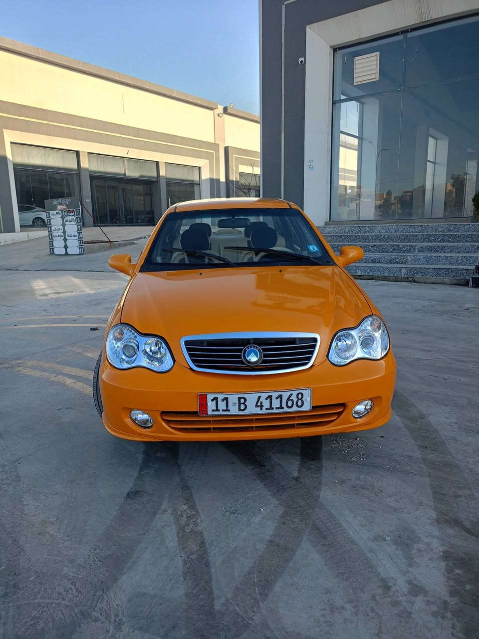 السلام عليكم
سي كي موديل 2012 رقم بغداد دولي مكينه كورلا شرط كير شرط طخم امامي وخلفي جديد استيرن جديد اربع تايرات جدد دوشمة جديدة هيئة غرامات صفر كابون بانزين بيها شرعي بالموصل شرط التحويل 

رقمي 
***********
