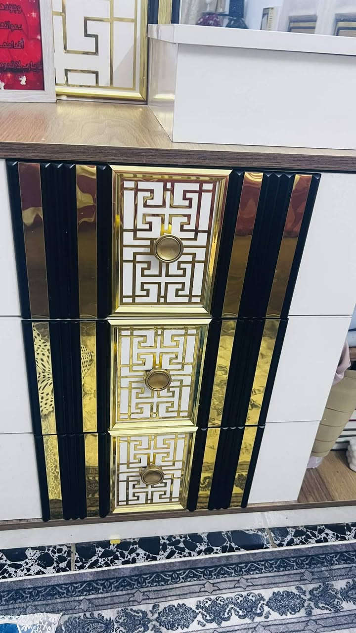 السعر ٧٥٠ المكان بغداد الغرفه كلش نظيفه شخط مبيها متكونه من عشر قطع الشراي يتفضل خاص


**إذا كنت صاحب هذا الإعلان وتريد حذفه لأي سبب، رجاءا أرسل رسالة إلى الدعم الفني**