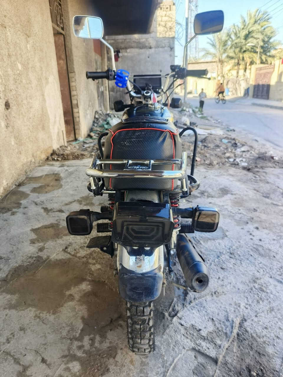 السلام عليكم ايراني 5 كير برو سونك سيفان موديل 26 مكينة 200 ماشيه قليل دراجه كلها شغاله تجي وتشوف بعينك سعر 700 وبيها مجال مكاني بغداد بوب الشام ورى سيطرة الشعب رقمي ***********.
