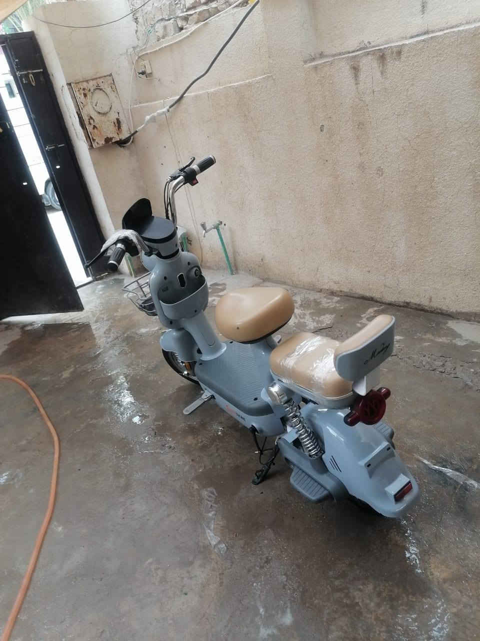 دراجه شحن 14دزاين ايطالي🇮🇹 شاشه دجيتل NFC كارت +بصمه عن بعد+مفتاح وبيهه نضام 3سرع اقصى سرعه 60 +اشاره يمنه يسره +هورن +لايت عالي وبيهه 4بطاريات الدبل الخلفي 2 /الدبل الامامي 1 وقياس الملف 500 وات حقيقي +دوس الركض الرجل الامامي+استان جانبي+استان تعليك+شاحنه اصليه🇮🇹�
السعر 300الف وبيهة مجال المكان بغداد الرصافة***********
