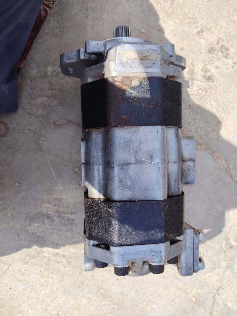 تصليح وتجفبت وتفصيخ مضخات وبمات هايدروليك لي انواع للكرينات العنوان كركوك اتصل ***********
***********
