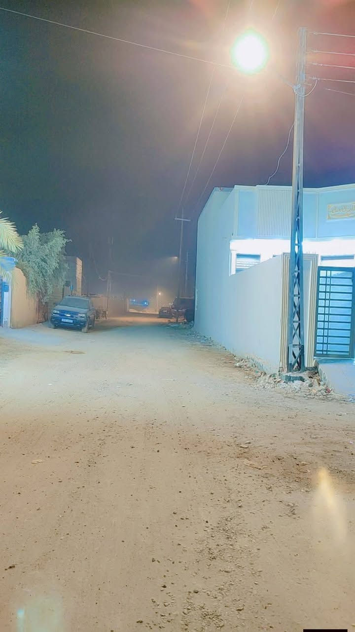 دار للبيع : بسعر جيد جدا
المساحة 100متر
 غرفتين نوم  وثلاث صحيات مطبخ كبير وطارمة 
طابو صرف مطلوب اسكان100
وتدفع لراعي الدار25 مليوناً 
العنوان في كربلاء شارع الحر  قرب الدائرة القديمة 
•لتفاصيل اكثر يوجد في هذا الرقم واتساب يمكنكم مراسلتنا  ***********
معكم المروجة العلوية الهاشمية
هذا اول نشر لي من فضلكم تابعوا الصفحة ليصلكم كل ماهو جديد سيتم نشر فقط البيوت المناسب سعرها باذن الله ومن يريد اعلاناً او ترويجاً لعقاره عليه التواصل معنى واتساب ***********
