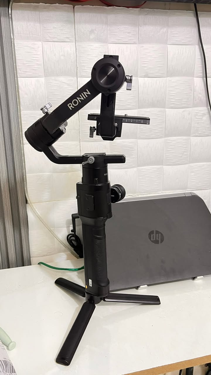 السلام عليكم للبيع جديد مستعمل قليل السعر 300وبي مجال عنوان بغداد تواصل خاص dji. ss


**إذا كنت صاحب هذا الإعلان وتريد حذفه لأي سبب، رجاءا أرسل رسالة إلى الدعم الفني**