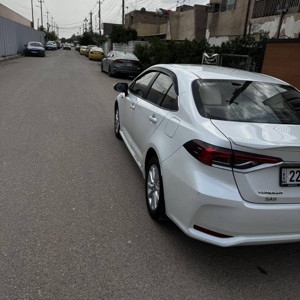 السلام عليكم للبيع كورلا 2024 ماشيه 48 ساز بانزين ياباني مكفوله من الصبغ فقط ملاحظات بسيطه مغلفه bbf بالكامل داخل مدوشمه فول مواصفات السعر 188 وبيه مجال بسيط سنويه بسمي للاستفسار الاتصال ‭٠٧٧١ ٤٤٣ ٥٨٣٣‬
