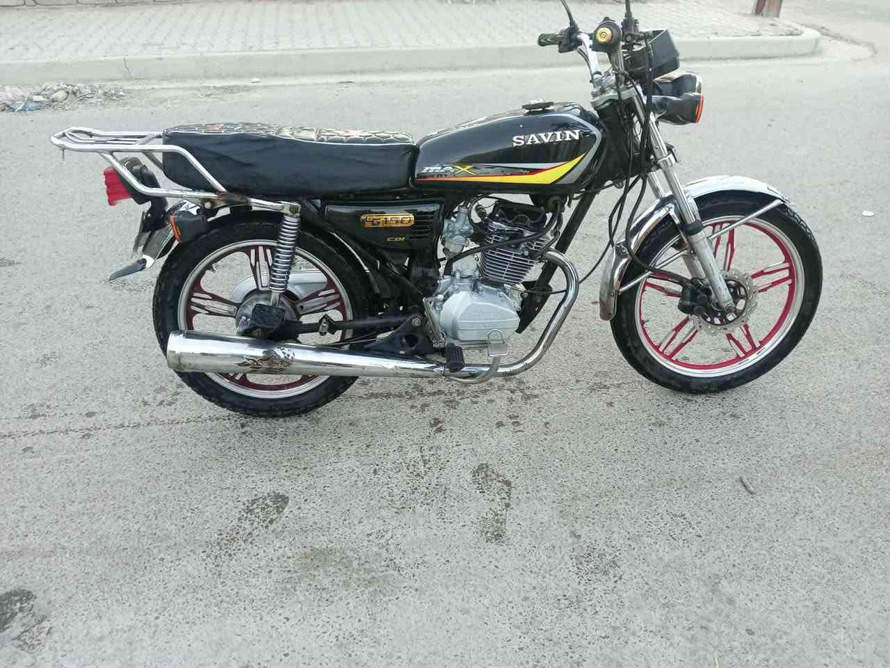 اسلام عليكم دراجه للبيع سفان موديل 22 اوراق اصوليه دراجه نضيفه أو حلوه شلعه أو معدل مكان محموديه كلهه شغاله الشراي يتصل ***********
*********** اتصل السعر 475 أو بي مجال
