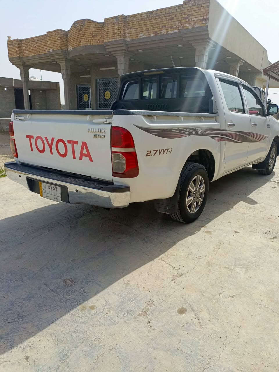 السلام عليكم بيكم تيوتا 2012السياره بيه صبغ الباب مال السايق ول وراه من الخط وجوه رقم بغداد الماني مميز سنويه لل28 محرك مجفت شاصي 19كويتي***********/كير عادي العنوان بغداد التاجي منشأ نصر السعر 168
