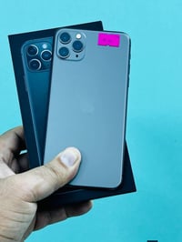 آيفون ١١ برو ماكس • ٥١٢ • بطارية ٩٧