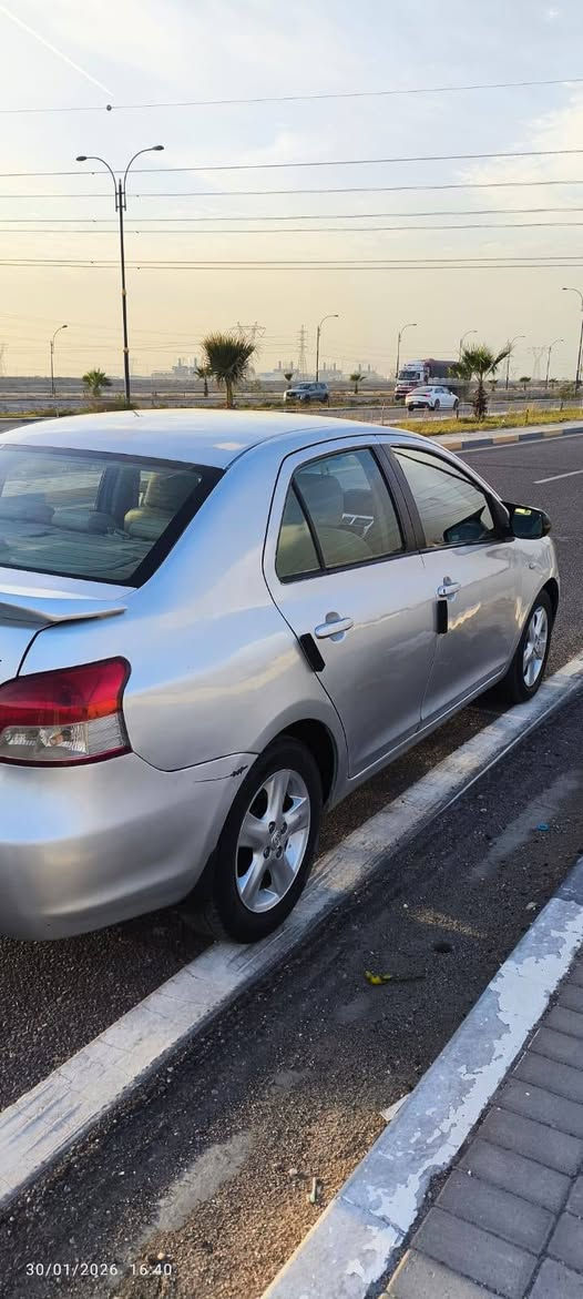 سلام عليكم
كورلاه يارس 2007
سياره جاهزه وحله من الصور سيار بيه صبغ عام مكفوله من الضربه تبريد تدفئه كهربائياته كله شغاله ما نقصه شي 
مكينته ا
1600
السعر 80 وبيه مجال بصيط
***********
