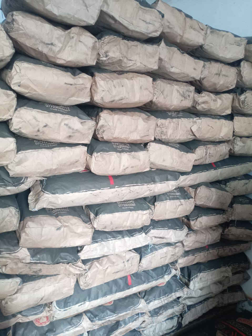 يتوفر لدينا كافة أنواع الخشب والفحم ومستلزمات الشواء
حديثه الحي العسكري مقابل العماره الصفره مجاور الدفاع المدني 
***********
