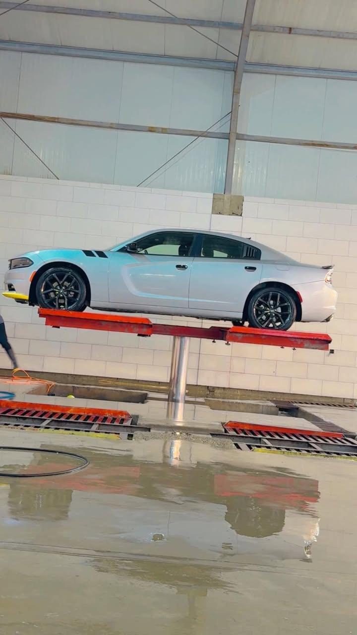 جارجر موديل sxt 2023
فول مواصفات عدا الفتحه  
حادثه فقط دعاميه سياره جديده مال جناي دفتر بانزين بيه
 ماشيه 45km سعره 235$
مكان السياره كركوك 
***********
