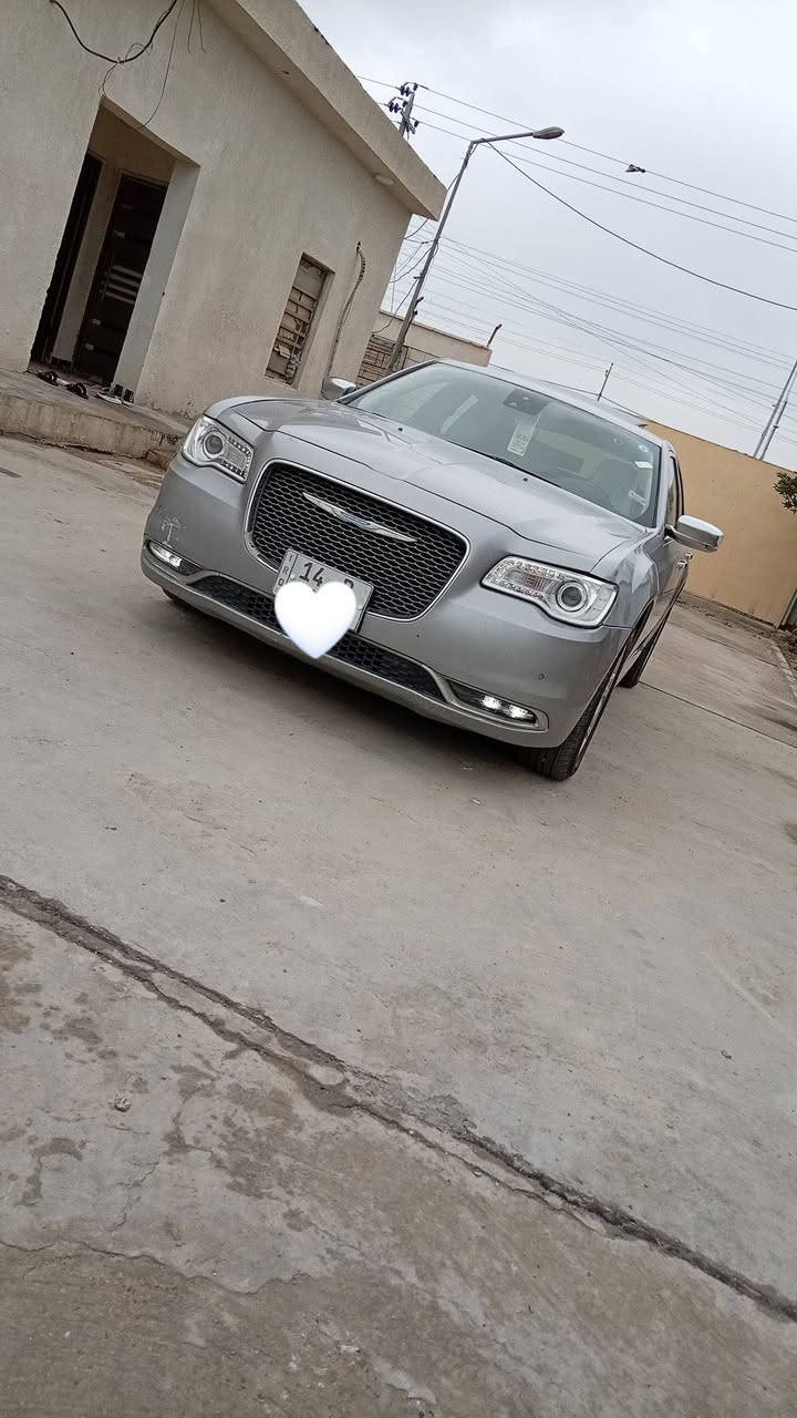 سلاام عليكم اوبامه 17@ معله 23ابسمي سيارا فول الفول كلش حته رادار امامي بيه بس مبيوك بل مينا  مكاني بصره وسياره هم رقمه بصره انكليزي (السعر 175وبيه شويه مجال) الرقم (***********) بي واساب وتصال) والله يرزق الجميع 🤲🏻حادثه مبين عندك بسونار عندك بيه بيبات ثنين وجاملغ امامي كلير من امريكا صفحت اليمنه
