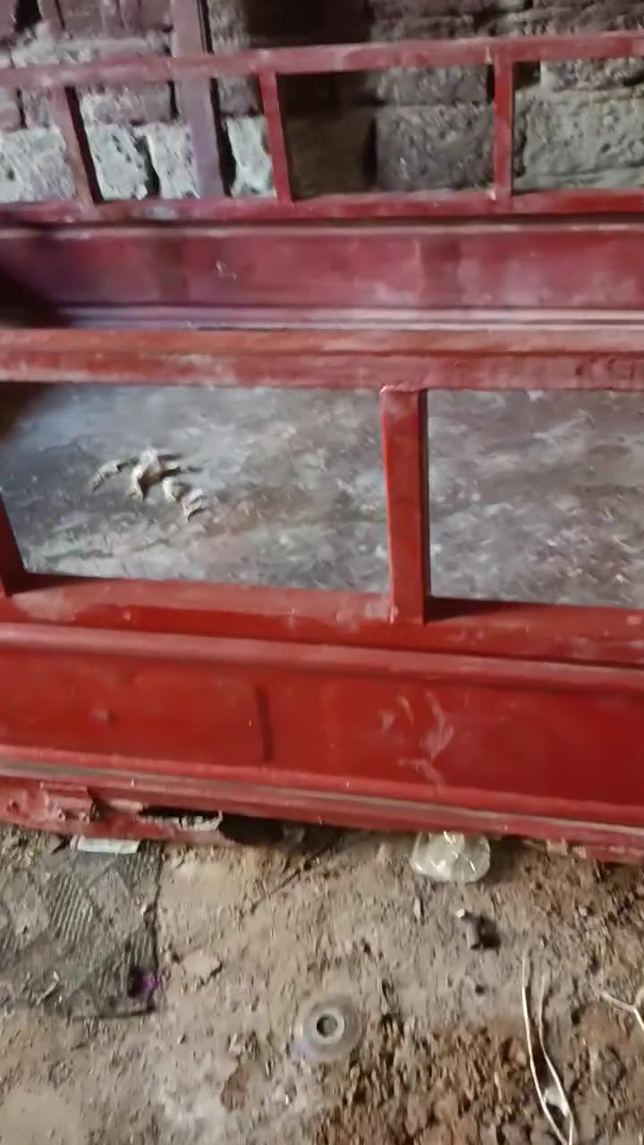 بدي للبيع بس الزاويه مال الكاعيه يرادله تبديل سعره 150 وبيه مجال الطيبين مكاني ب الهوير  
لا تراسل خاص  اليريده عل رقم بيه وتساب 
***********

