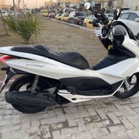 شباب بس سي اكس جيل اول بلاديه مكفوله كله شغاله سعر1200 رقمي 0771339527...