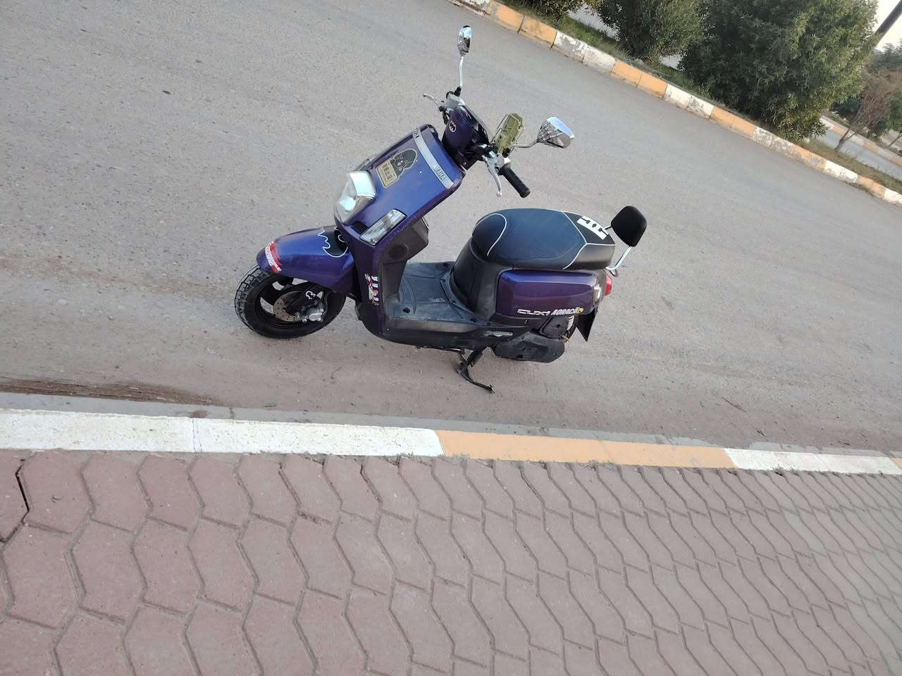 يا الله دراجه بوليسي مصطره  شرط شرط واحد على واحد جديده بمعنه الكلمه مكفوله محرك كهربائيات كلجات  دراجه نوزل  تخم تاير جديد  والشراي يجيب فيتر يجيك ويتدلل  السعر ٩٥٠ وبيه مجال مكاني صلاح الدين الاسحاقي ***********
