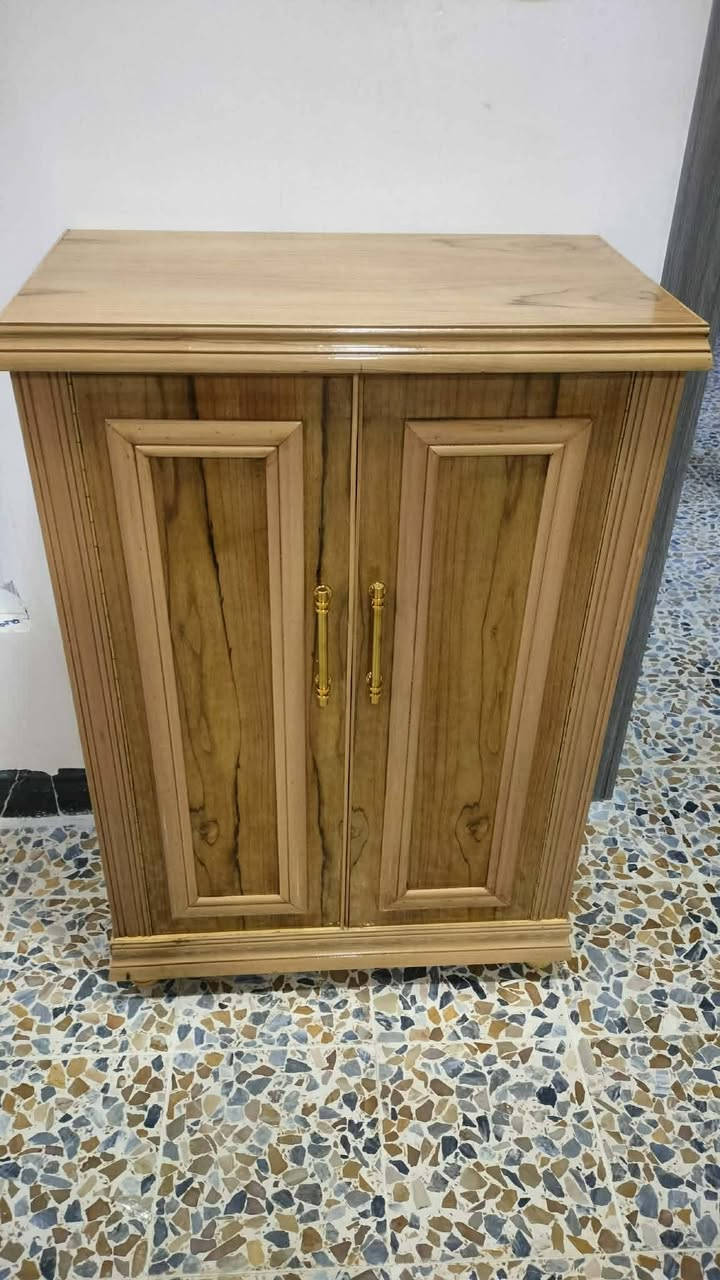 قسطك🔥 بدون مقدمه 🔥مده سنه ونص 🔥انت شغلتك تختار🔥 والباقي يمنى  🔥
غرف نوم ✅✅✅
شغل عراقي فصال تركي 💥
صبغ حراري 💥
ضمان الجوده بالعمل 💥
البيع بالتقسيط بدون مقدمه 👉👉👉👉
يتوفر اكثر من 50 فصال 🎉🎉
العنوان ــــــــــــــــــــ موصل الايمن اليبسات 
ــــــــــــــــــ معرض عبدالله الشاهين ـــــــــــــــــــ
للاستفسار الاتصال او المراسله على الواتس 
***********📞
***********📞
***********📞
