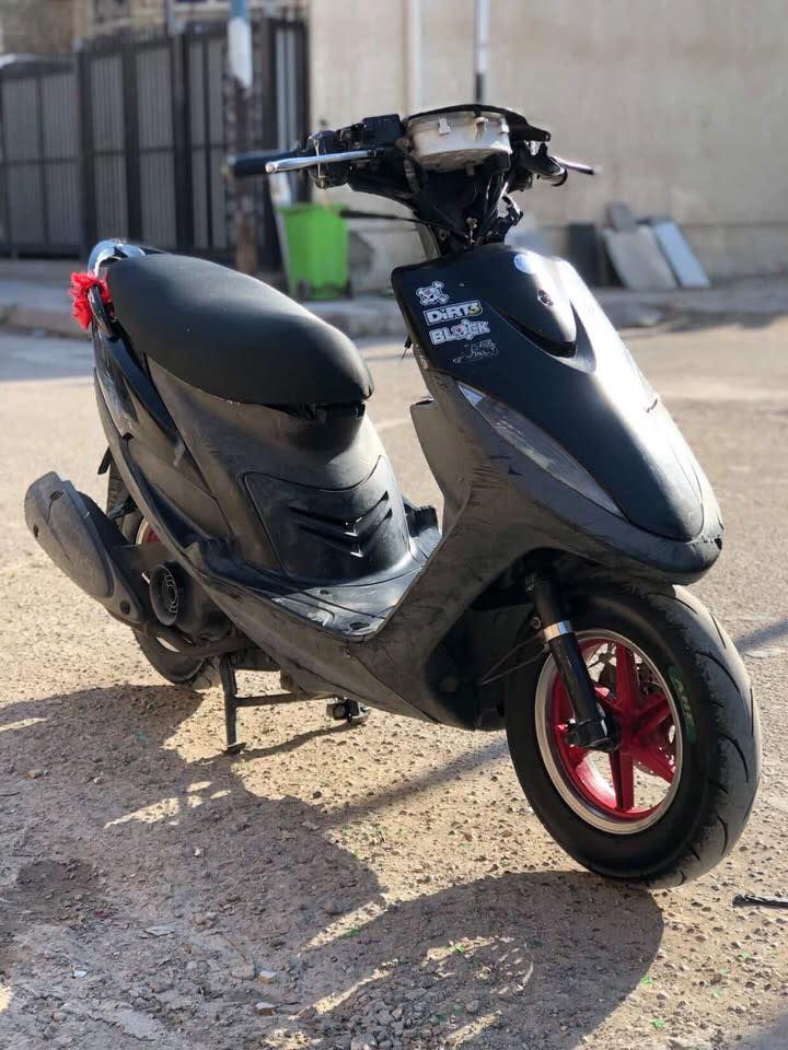 السلام عليكم ماكس عدلة كفالة عامه صالهة 3اشهر نازلة من الرمبة بيهة ويل نجمه اصلي دراجة ملحة شوفت عينك عوزهة بس سايق السعر850 وبيهة مجال قليل مكاني البياع تقاطع درويش ***********
