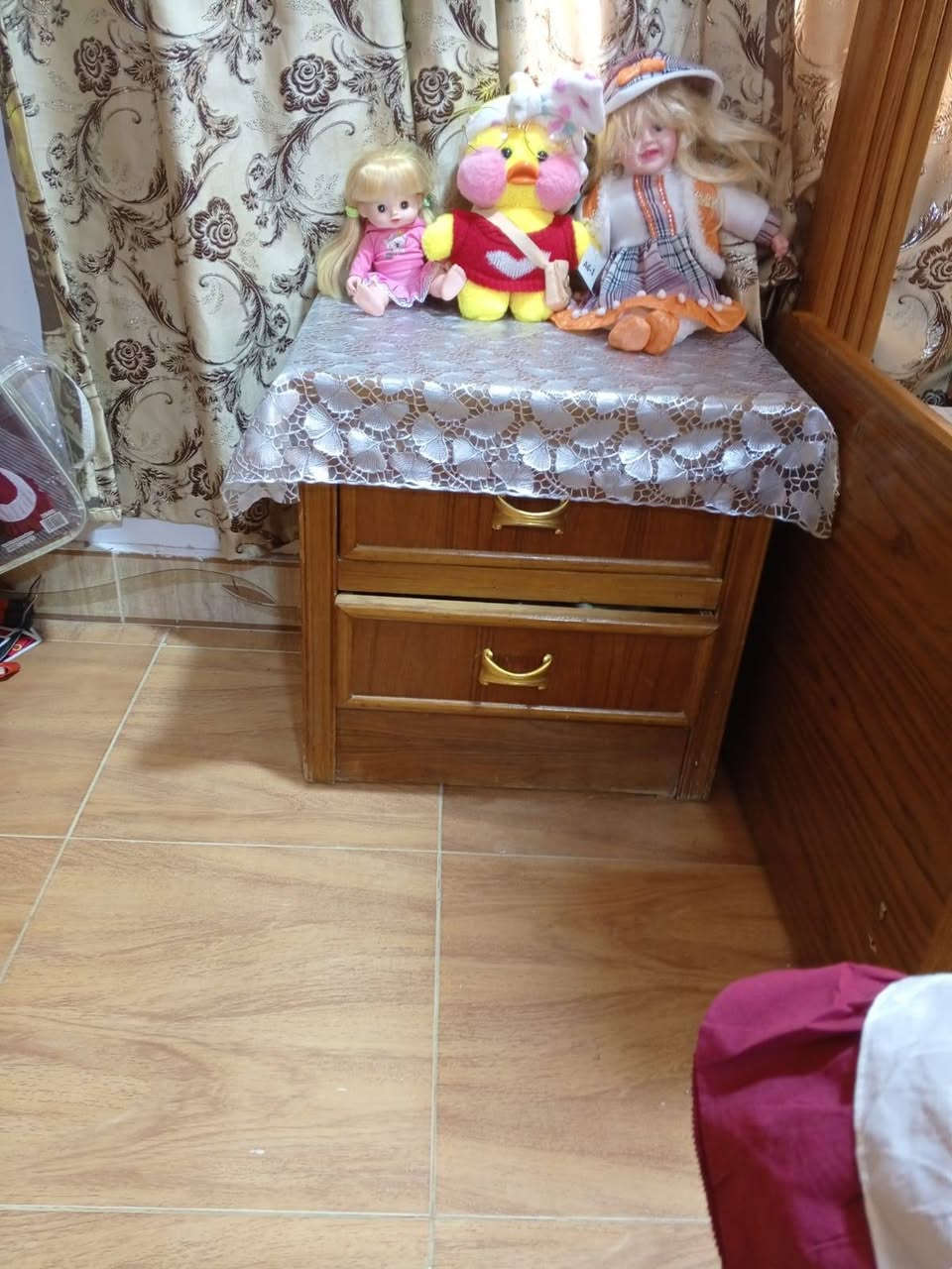 سلام عليكم غرفه نوم للبيع بسعر 900وبيها مجال اليريد يدخل خاص


**إذا كنت صاحب هذا الإعلان وتريد حذفه لأي سبب، رجاءا أرسل رسالة إلى الدعم الفني**