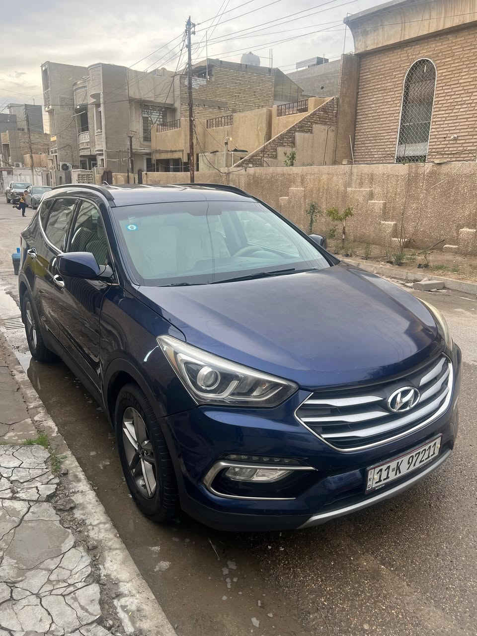 السلام عليكم سنتافيا وارد امريكي 2017 سبورت بدون ايرباك مكينه اربعه سلندر 2400 كير 6 نمر ثلاث وضعيات قياده ايكو ونورمل وسبورت رقم بغداد الدولي تبريد اوتو منفصل + منظومه تبريد كامله جديده اصليه شاشه كبيره كامره دواره كشن السائق كهرباء السياره ليبل واحد بدون تبديل حادثها خشم البنيد بدون ايرباك وبالعراق جاملغ خلفي السياره ماشيه 74سعرها 137 مكاني بغداد حي الجهاد رقمي ***********
