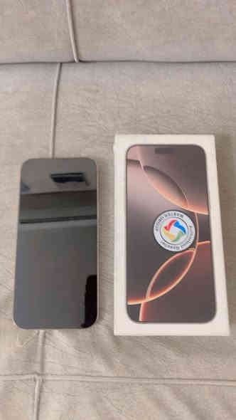 سلام عليكم ايفون 16 Pro Max للبيع فقط 
بطارية تقرة 91%
عدد الدورات 377
الجهاز لا مفتوح ولا بي عطل
فقط هاذه الخط الي بل شاشة
لمس يلمس فقط الخط
تريد تبدلة تريد تعوفة لان الجهاز مامفتوح بكيفك بعد
موضحلك بل فديو هم 
السعر 850 وبي مجال
مكاني العطفيه
تفاصيل اكثر اتصل 
***********
