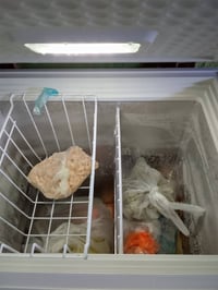 ثلاجة • للبيع