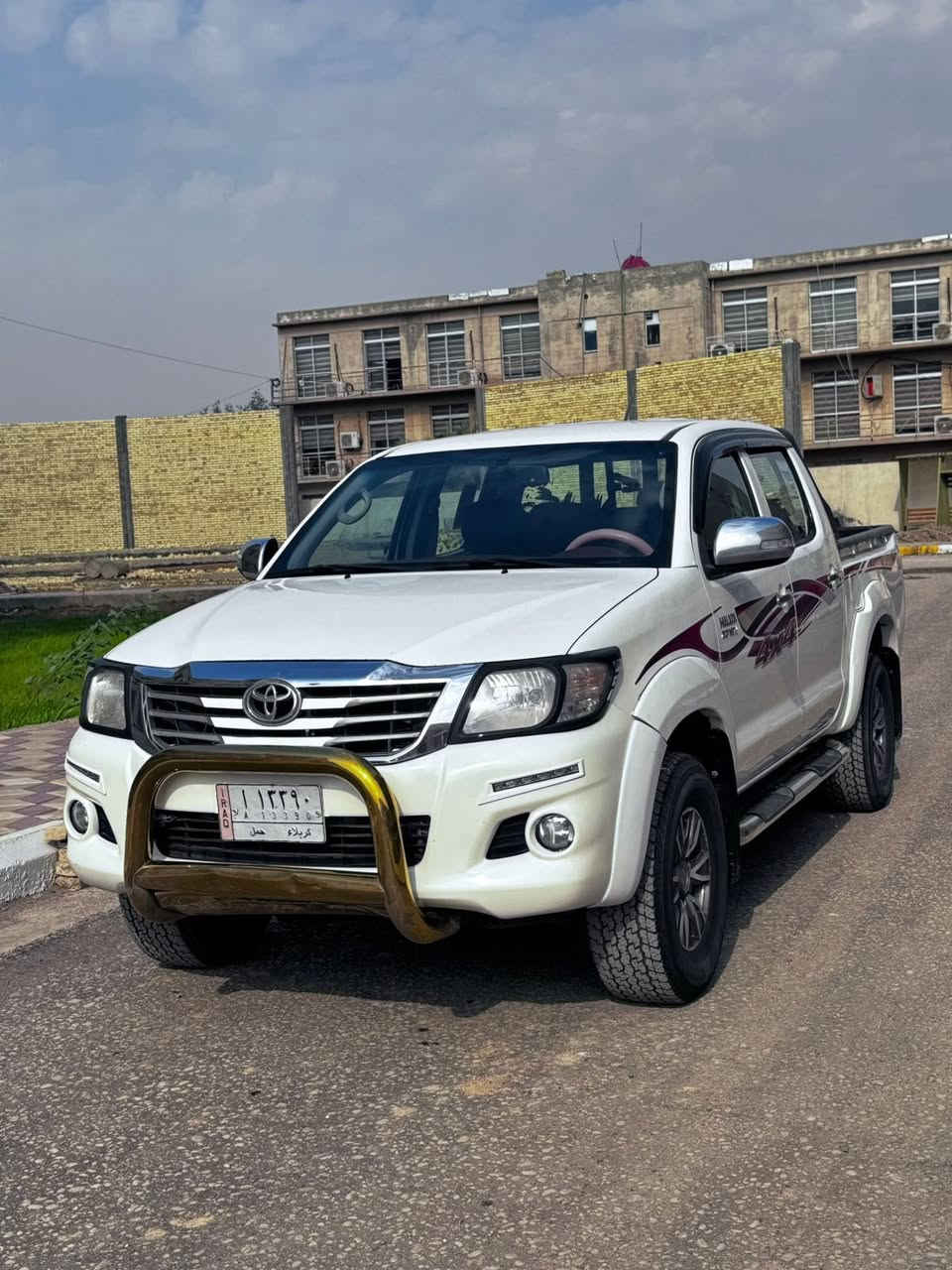 السلام عليكم للبيع تويوتا هايلوكس فور ويل موديل ٢٠١٥
كير اوتوماتيك  رقم كربلاء تحويل ثاني يوم الاتصال على الرقم 
***********
