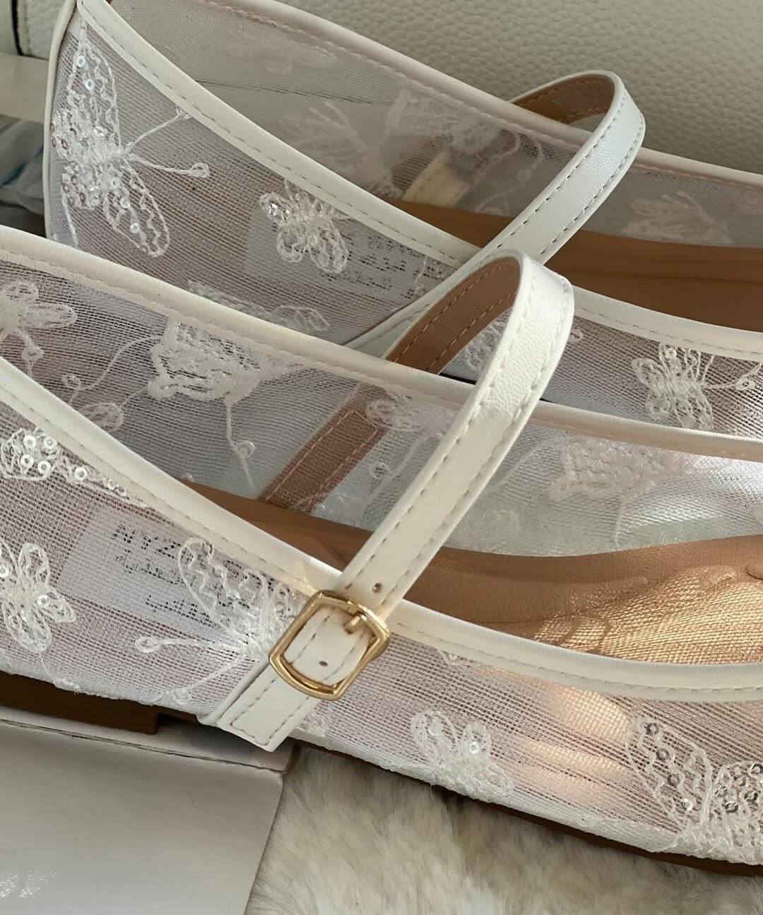 #بيوتي_شوز_للاحذية_والحقائب
🔲فلات نسائي🩷 موديل كيبور أناقة وجمال 😍🩷
🔲كوالتي عالي جدا طبي جلاتين قطعة مريحة بالبس 🩷
🔲قياسات كاملة من 37 الى 41
📍العنوان : #بابل_المسيب_شارع_البلدية_خلف_صيدلية #الؤلؤة_اول_محل_مقابيل_مجمع_ديمة_لملابس_الاطفال_
    ________________________________
التوصيل 🚖 داخل المسيب والمحافظات سيكون عن طريق مراسله الصفحه او الاتصال على الرقم 
(***********) 📩 ‌‏‌‎☀️☀️جميع القطع مكفولة و قابلة للتعويض في حال الخلل او العيب كان مصنعي فقط 🔥 .. 
        __________________________
‌‏‌‎⛱️شكراً لاختياركم بيوتي شوز للأحذية والحقائب ⛱️
