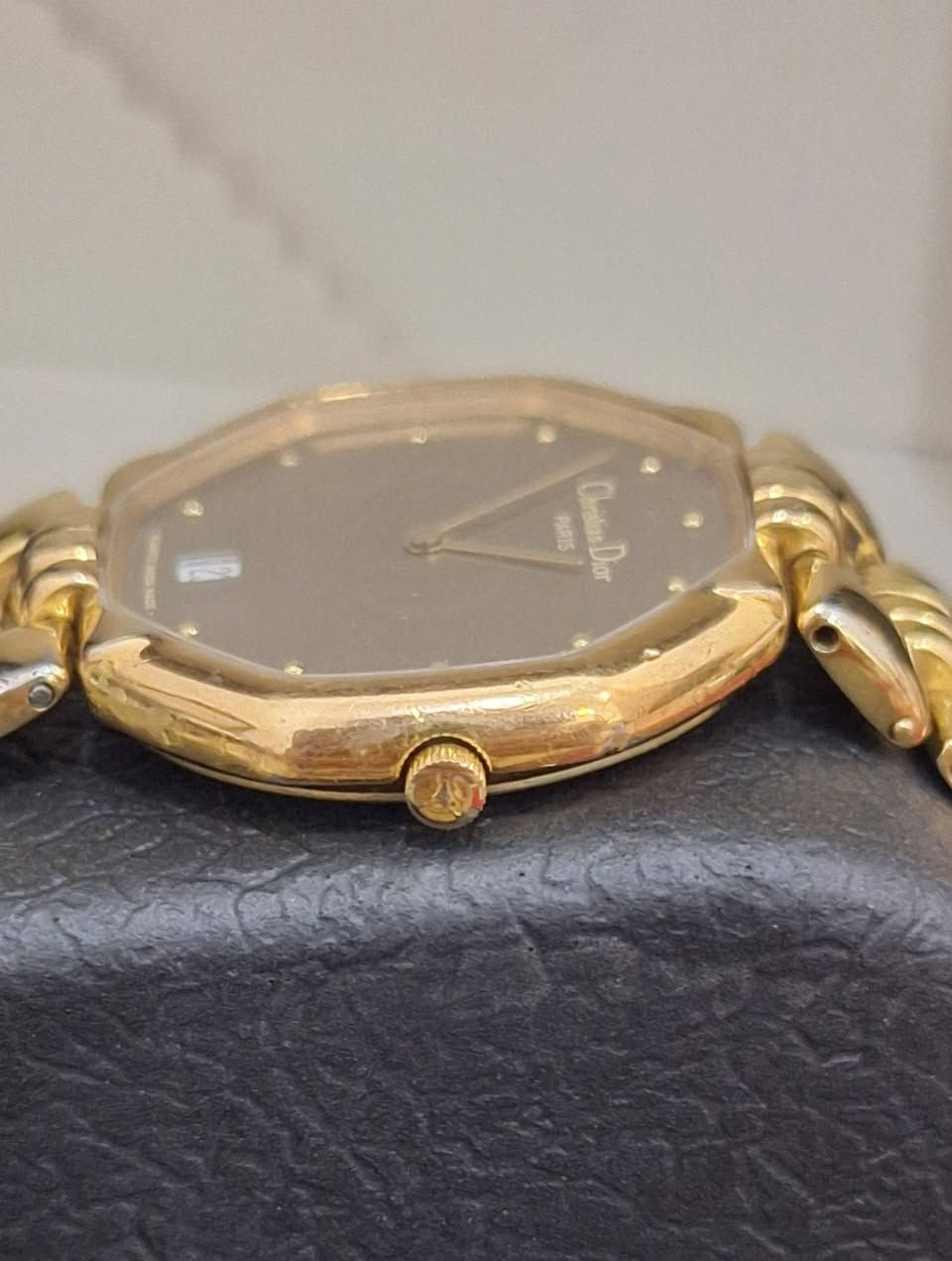 تحية طيبة 
كريستيان ديور
طلاء ذهب بالكامل 🪙
نظام ميلين 2️⃣
سير زنجيل 🔗
منفذ العرض التاريخ 📅
نظافه منتازه ✔️
قطر رسمي 
كوارتز 🔋
مكينه خاصه ثري فايف 
السعر ١٢٠$


**إذا كنت صاحب هذا الإعلان وتريد حذفه لأي سبب، رجاءا أرسل رسالة إلى الدعم الفني**