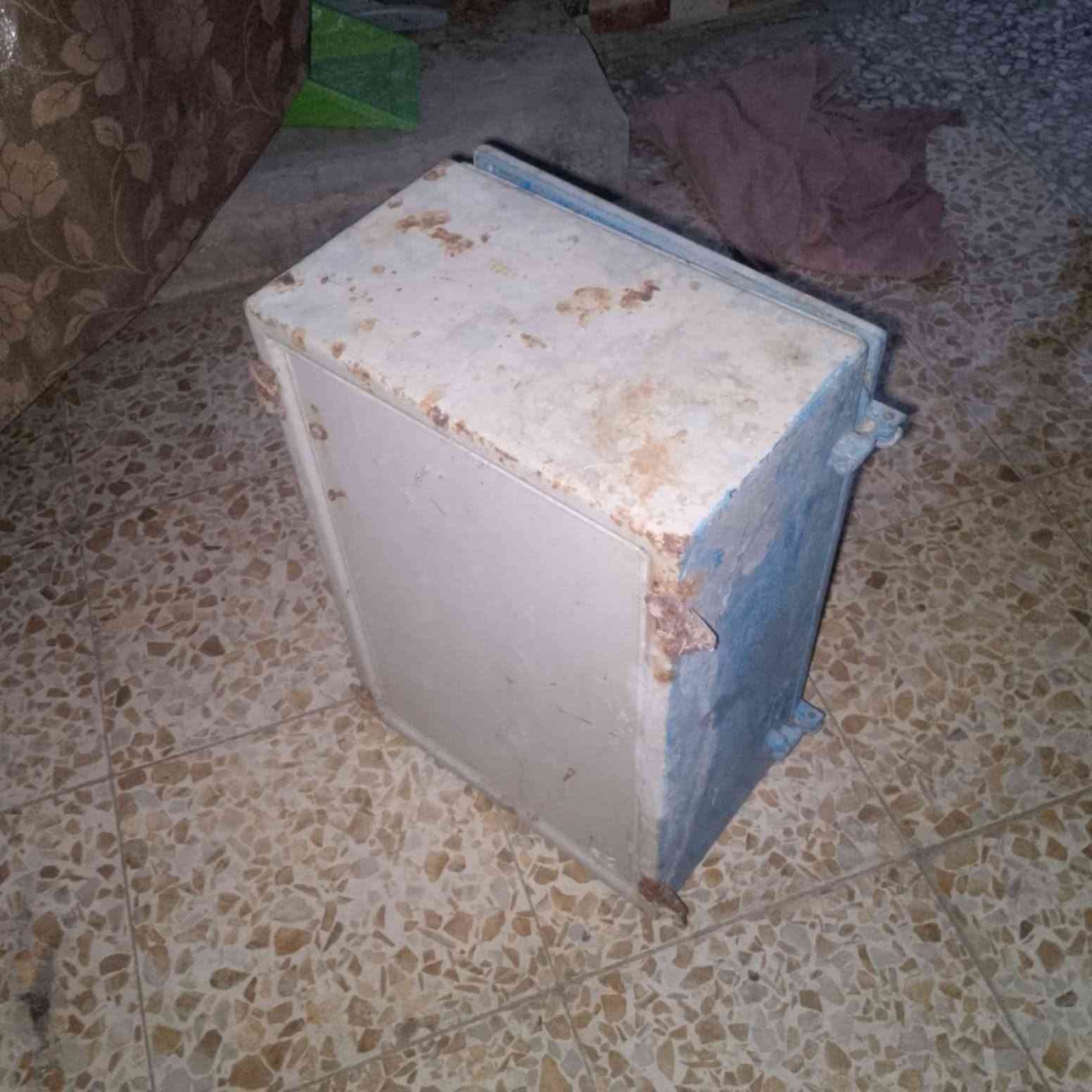 بورد كهرباء حديد 
سعر 25 مكان حي اور


**إذا كنت صاحب هذا الإعلان وتريد حذفه لأي سبب، رجاءا أرسل رسالة إلى الدعم الفني**