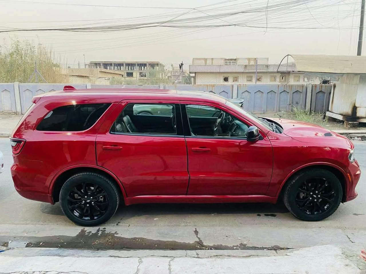 السلام عليكم
للبيع دوج دورنكو 2020 وارد امريكي

مكينة V6 3600

مواصفات فول GT

فتحة سقف  بصمة ابواب

كشنات جلد وتدفئة و ستيرن تدفئة 

شفتات ستيرن  

رادارات

كشنات VlPمنفصل

السيارة عليها بساتم 14 شرط بانزين عادي بدون دوانز 

مكفولة من الشاصي واللغد

حادث سطحي فقط بنيد ومبدل SRT

 صور الحادث بالمنشور 

رقم بغداد الدولي بأسمي 

العنوان بغداد حي أور

السعر 230 $ 

***********
