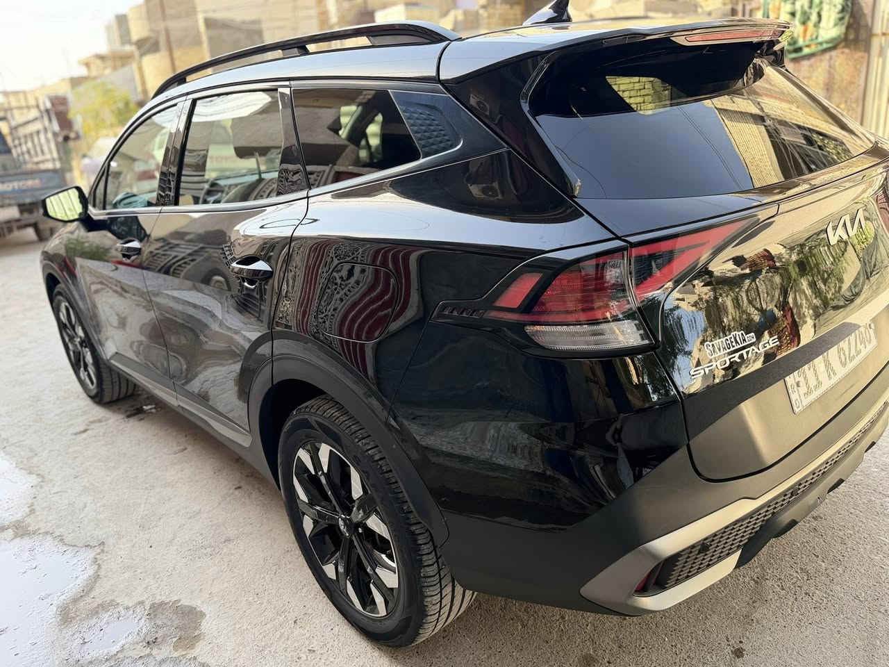 � للبيع: كيا سبورتج 2023 X-Line
🛻 الموديل: 2023

🎯 الفئة: X-Line

📍 الموقع: بغداد

سياره فول ماشيه 65 الف كيلو حادث بنيد بدون صبغ سياره كلين من صبغ بس خشم ومعدل بارد 

سعره 219$

سياره باسمي 

***********
