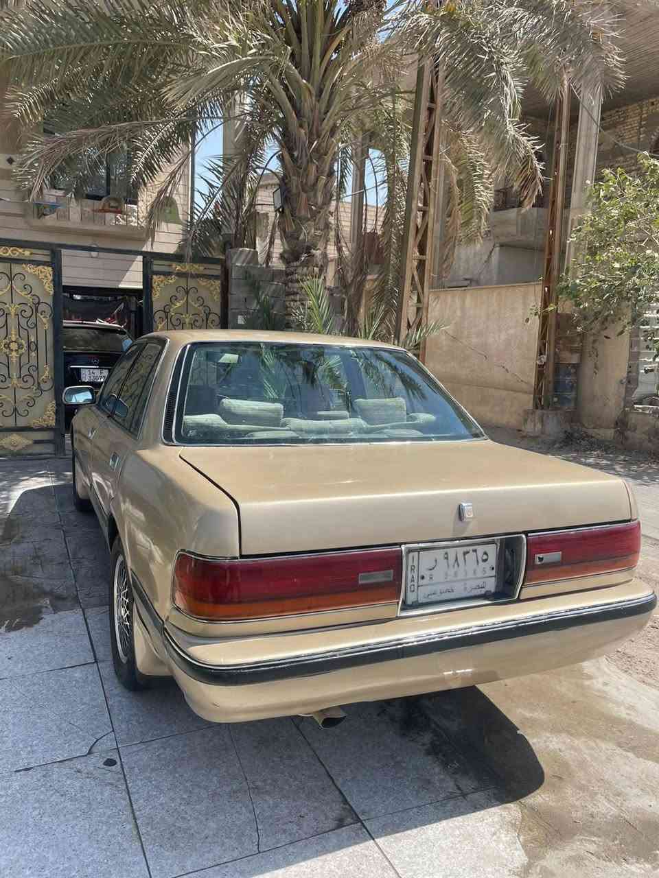 كربلائي للبيع
موديل 91
مكينه كير شرط
عنواني بصره زبير 
السعر 45 بيهه مجال
***********

