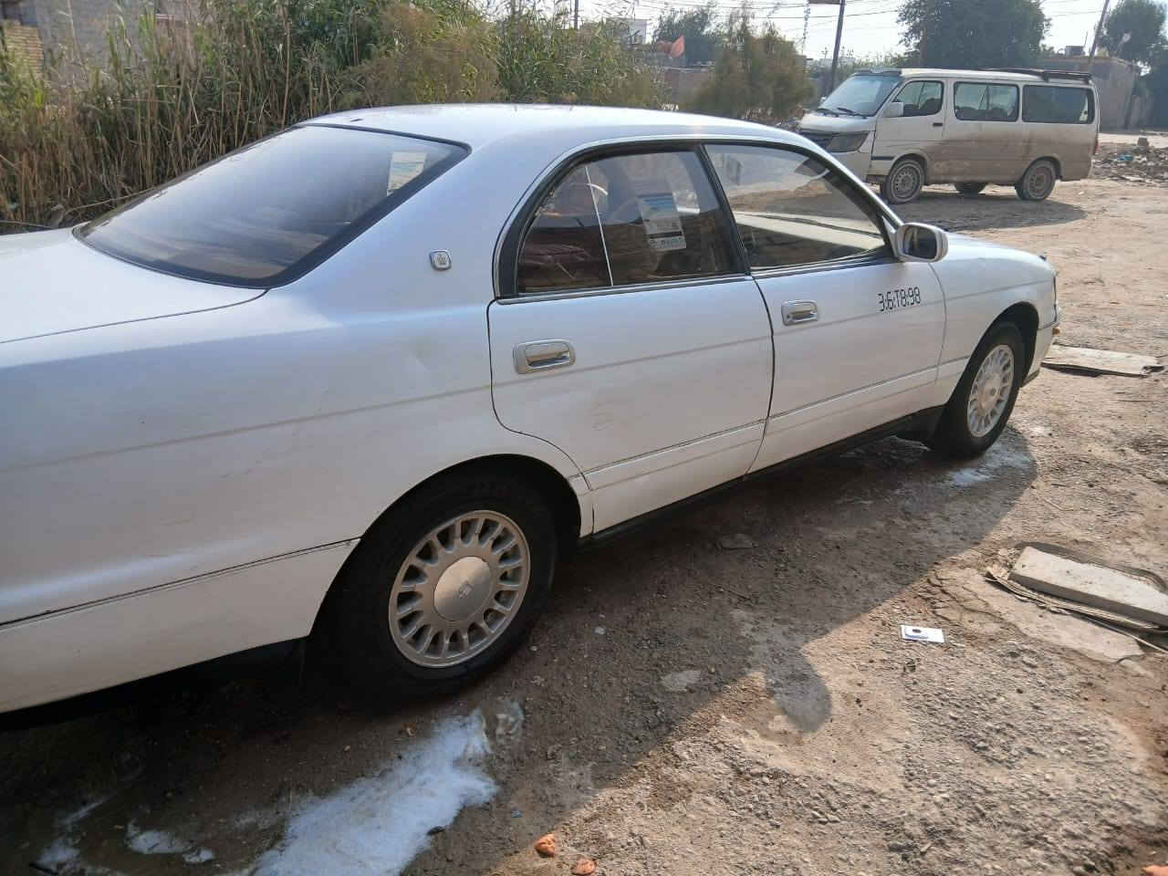 السلام عليكم سياره بطه مديل ٩١مكينه وكير وحداديه تخم تاير تبريد كهربائيات كله شغالهمكفوله من الكصه والعيب الشرعي والتبديل ونقل الجثه ومن الضربه سياره تحويل ثاني يوم مكاني ناصريه السعر ٥٢ وبيه مجال حك الجيه *********** هذا رقمي مامتواجد عل فيس
