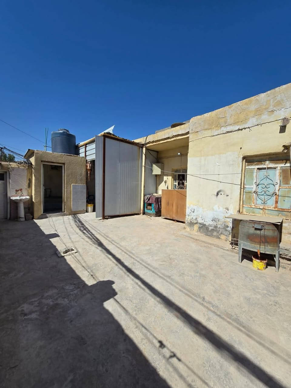 عروض مكتب جوهرة الفرات🏠🏜️ 👉
👇
يتوفر بيت 🏠المساحه190م  استقبال + صاله + مطبخ  + غرفتين نوم + منور+ صحيات خارجيه + صحيات داخليه 

البناء بلوك اعكاده 

طابو زراعي سند25.🏠  طريق طوريج كربلاء عامود 130 سكله امجد الاسدي  
السعر مناسب 
👇للستفسار
العنوان كربلاء المقدسه من يريد الاستفسار الارقام متوفره شرح مفصل 
من يريد ان نعرضه له بيته اوقطعته👉 فليتواصل معنا 👇👇

للستفساراكثر عن التفاصيل مراجعة
مكتب💎جوهرة الفرات💎 قنطرة السلام مجاورمطعم عين التمر
***********ميثم 
***********ميثم
 المندوبه أيه
