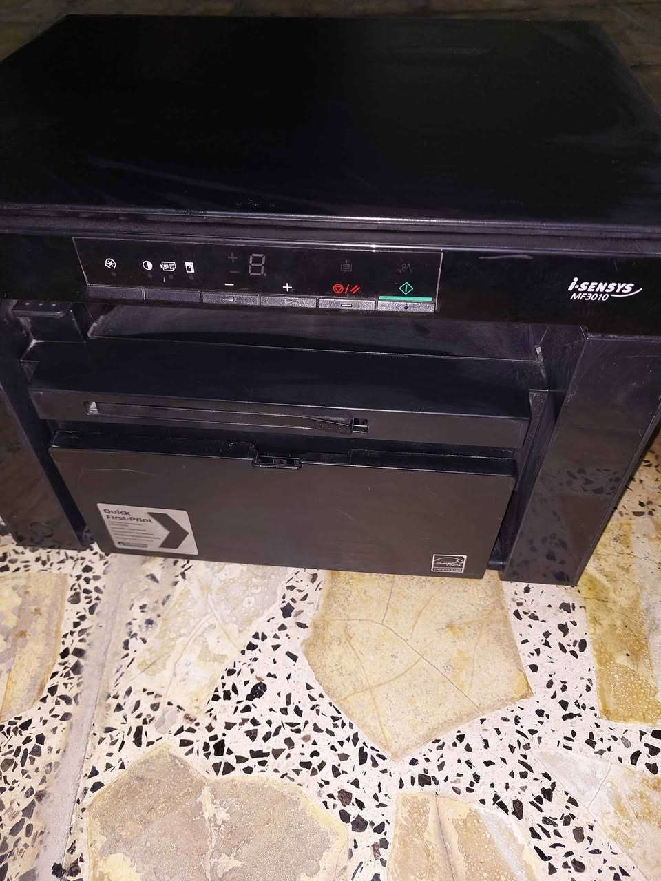 للبيع طابعة ماركة كانون ليزري
موديل 3010
طابعة ليزر متعددة الوظائف الكل في واحد(طباعة، استنساخ، ماسح ضوئي)، تتميز بانها طابعة ليزر احادية اللون . ابيض واسود (عادى فقط )
سرعة الطابعة تصل الى 33 صفحة/الدقيقة، وهي طابعة موفرة للطاقة .
تبلغ جودة الطباعة 600٭1200 DBI مع
خاصية التعديل الأوتوماتيكي للصورة

سعر كارترج الحبر 10 الاف
سعر الطابعة 125 الف
سعر الطابعتين 225 الف
متوفر توصيل لكل مناطق العراق بغداد, العراق


**إذا كنت صاحب هذا الإعلان وتريد حذفه لأي سبب، رجاءا أرسل رسالة إلى الدعم الفني**