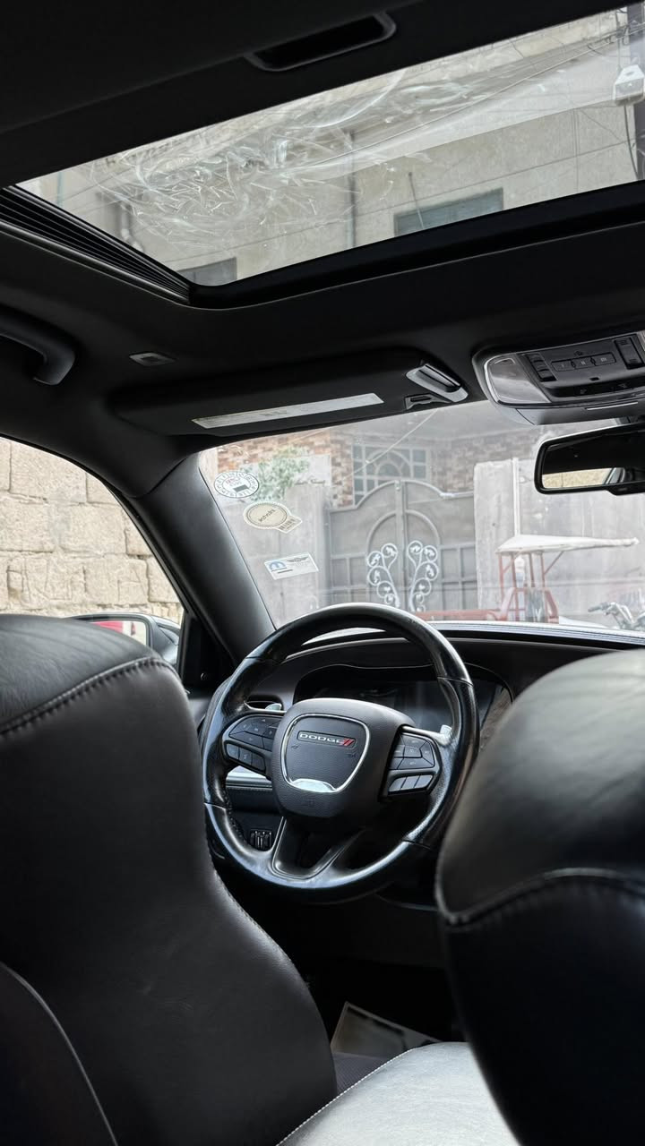 للبيع دودج تشارجر Gt plus 
كلين تايتل كندي مكفولة بدون حادث
مكينة 6 سلندر 3600
رقم اربيل سنوية باسم شركة لل2030 تنتهي تريد تحويل او وكالة موجود
موديل 2019 ماشية 72 الف ميل
فول مواصفات ..
فتحة سقف / مقاعد امامية كهرباء / تبريد وتدفئة
مقاعد / شفتات ستيرن / تدفئة ستيرن / ابل كار
بلي / مري هيتر / رادار بالمري / تنبيه عند الاصطدام /
رادار خلفي / كشنات خزن ميموري 
سيارة كندية كفالة عامه عدا الدعامية الامامية مصبوغة
مكاني البصرة شط العرب
السعر اتصل وتدلل
***********
