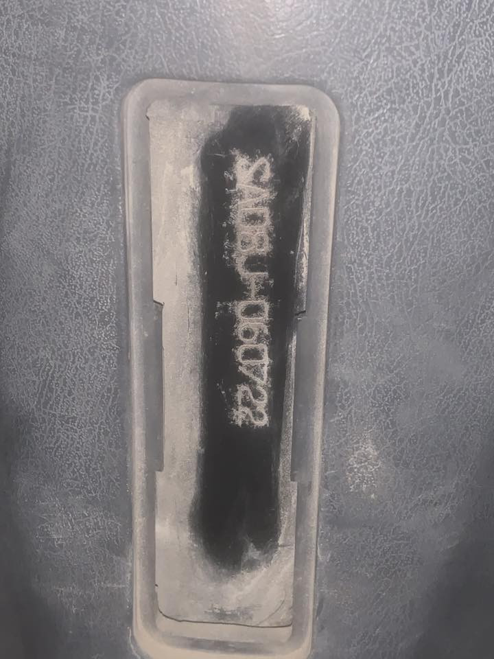 دراجة ياماها منغولي جديدة من الحاوية مستعملة مدة ٨ اشهر فقط  بيها جهاز انذار واستناد مبايل و مكان شحن ما بيها اي عطل دراجة نظيفة وحلوة وعملية وما تصرف بانزين   اشتريتها بوقتها ب١٢٥٠ والوصل موجود جوه
حط سعرك وإذا مناسب ابيعلك 
هاتف: *********** 
بغداد الحرية .
