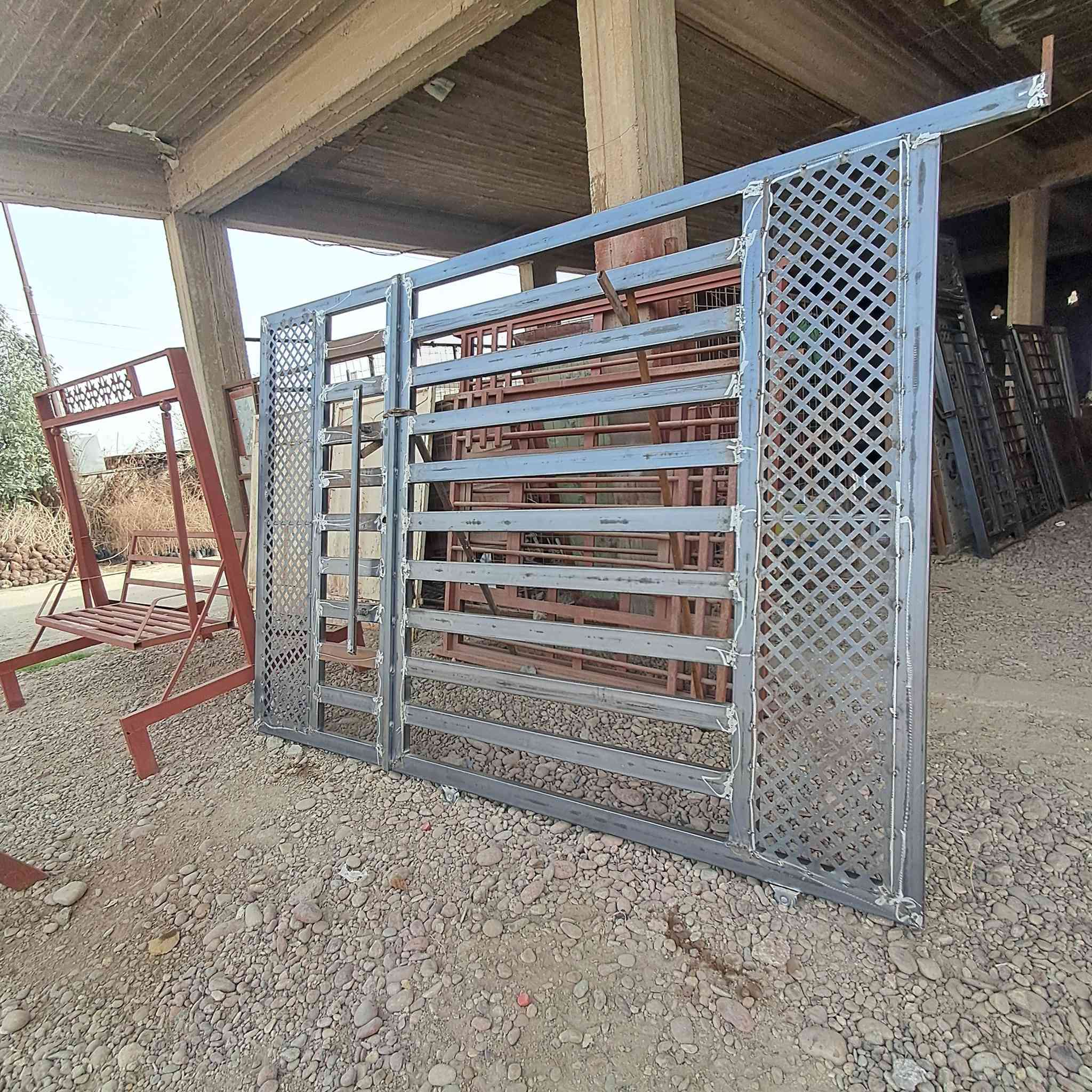 أبواب وشبابيك اسعار مناسبة  ***********
