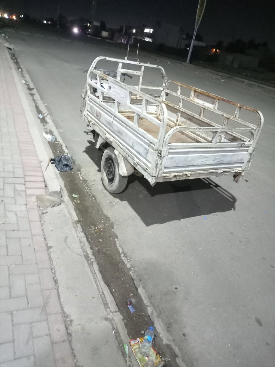 سلام عليكم ستوته لبيع ستوته كل عيب مابي ركبه ملحوم بي بليته ابيع محرك شرط بس يحتاج شوته يوكف علئ سلوري سعر 450 الف شري يخابر جوه 400لا يخابر عذرني ***********
